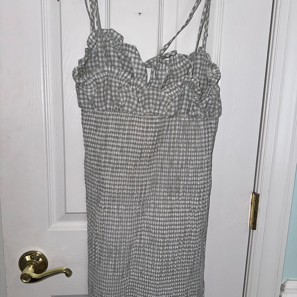 Women’s dress